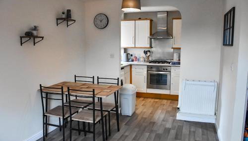 Wessex House - 2 Bed flat contractor stay - Foto 3