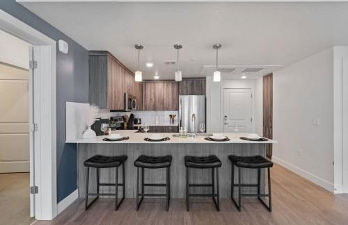 Unique SLC Getaway 2-Bed, 2-Bath with Fire Pit - Foto 4