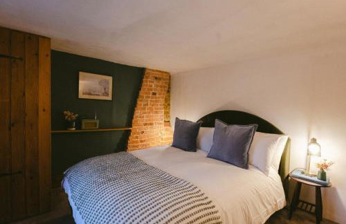 Family-Friendly Cotswolds Cottage with Log Burner, Garden, Sleeps 6 - Foto 35