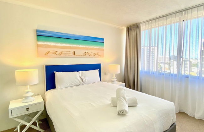 The Astor Apartments - Photo 18