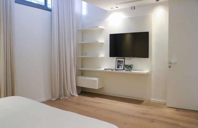 Luxurious Coastal Villa with Pool - Foto 19