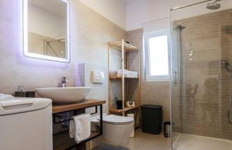 CROWONDER Sun Dance Apartments with Heated Swimming Pool Seaview and Garden - Foto 65