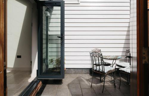 Crippens, Quintissential Luxury Central, Parking & EV - Foto 48