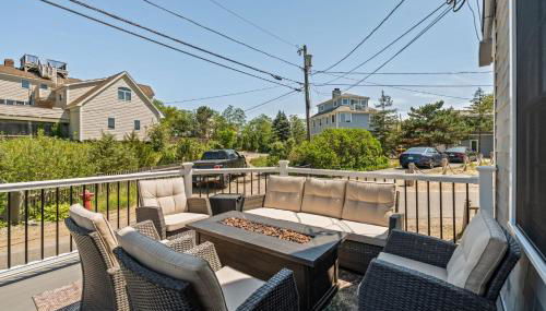 Beach Plum Cottage Steps to Beach Loft AC - Foto 3