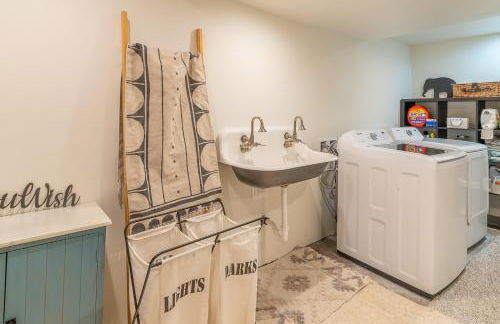 Roof Top Deck Near the Beach Dog Friendly - Photo 35