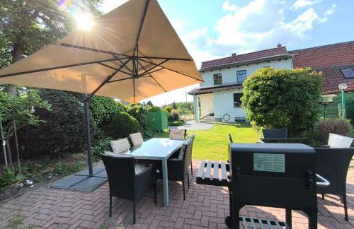 Modernes Ferienhaus mit 4 separaten Appartements, je mit vollausgestatteter Küchenzeile und eigenem Bad, 2 Gehminuten zum Badesee, Garten, Grillplatz, Kinderspielbereich, Hunde sind willkommen - Foto 22
