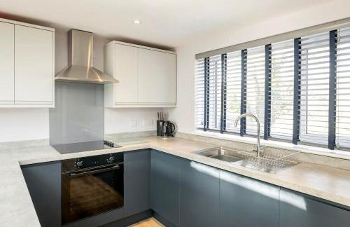 Laurel Lodge - Stylish Two Bed & Free Parking - Foto 20