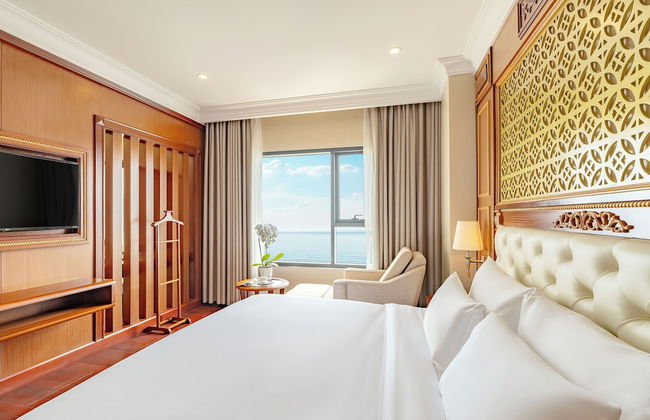 DLG Hotel Danang - Photo 45