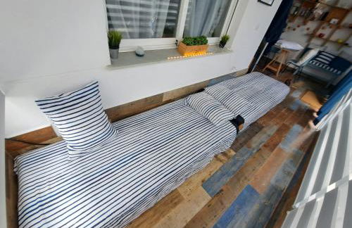 Apartamento con jardín y piscina Pet friendly - Photo 11