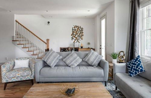 Brand New Luxury Home near Downtown - Foto 53