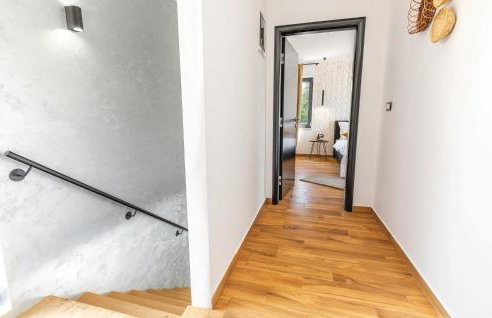 Stunning Home In Sivati - Photo 38