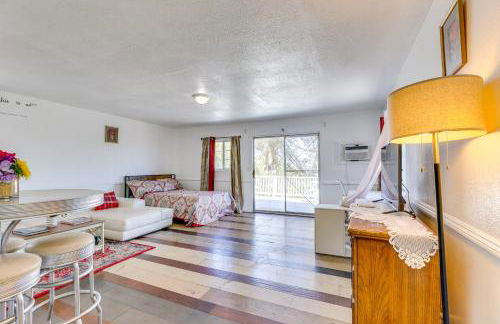 4 Mi to Shore Lake Elsinore Studio with Mtn Views - Foto 1