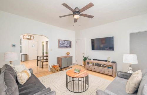 Downtown 2 Bedroom Home - Office - Foto 2