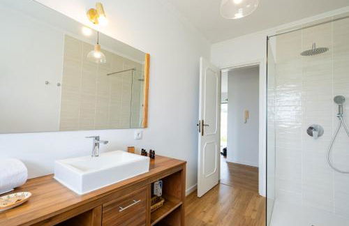 Hydrangea House - Photo 43