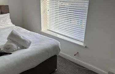 Comfortable 4BR Home Near Swansea Centre - Foto 1