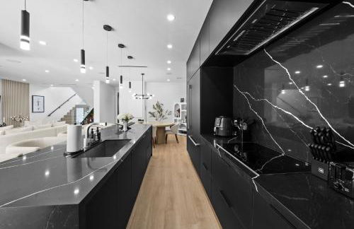 Modern Zen Oasis in Design District Sleeps 16 - Foto 15