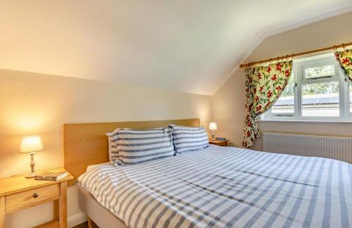 3 Bed in Burton Bradstock oc-b30574 - Photo 13