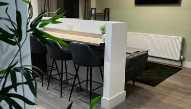 ResiLets - Plessey Road House, Large, Modern Home - Foto 2