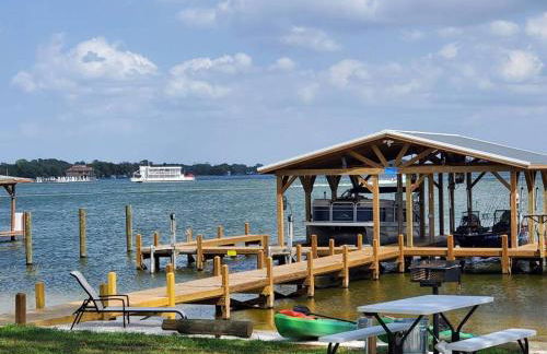Camp St. Cabanas Unit 3 on Lake Dora - Foto 12