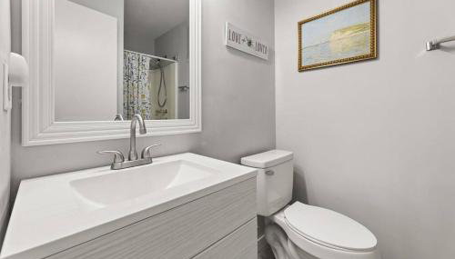 A Peaceful stay at The Pine Grove Retreat - Foto 2, Shower