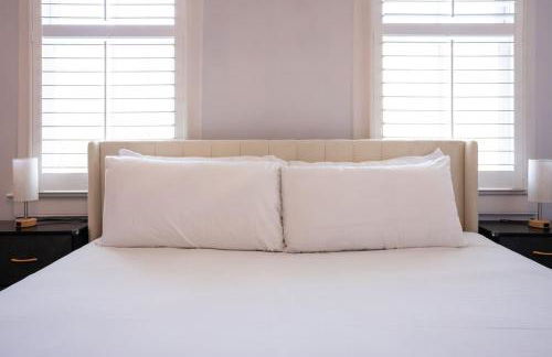 Lovely Victorian Beauty in Heart of Downtown - Foto 33