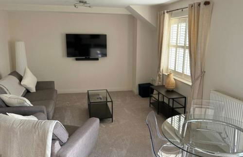 SIX at Wooburn Green Cosy Retreat with Balcony near LEGOLAND Lapland UK and Windsor - Foto 15