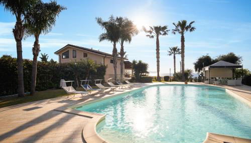 Panoramica Villa con Piscina sul Mare (Sanificata) - Foto 1