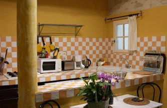 Appartement familial à Arles avec jardin et piscine - Foto 16