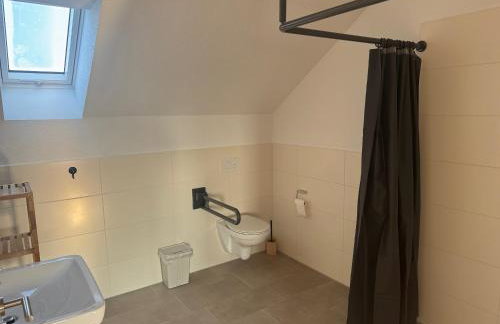 Huus Petjem in Emden Urlaub und Pflege für Senioren - Photo 2