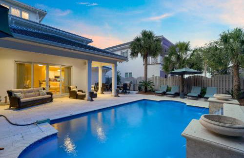 Tropical Dreams by the Sea - Vacation Home with Private Pool & Close Proximity to Beach - Foto 35