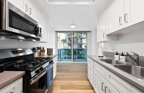 The Turquoise Lounge - Chic 2BR Beach view Pool, Sauna - Foto 13