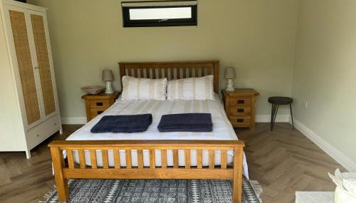 Gorgeous studio! - Photo 4