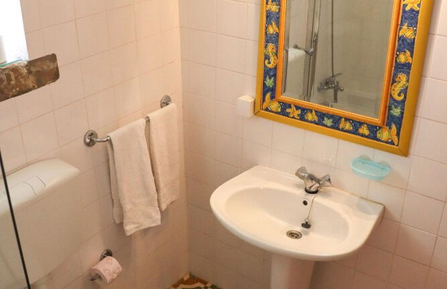 Idyllic Farm House With Huge Garden for 14pax - Foto 25