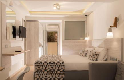 Elpis Studio Apartments - Foto 8