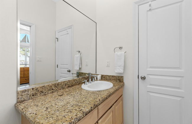 Large Family Condo Close to the Beach With Pool! - Foto 12