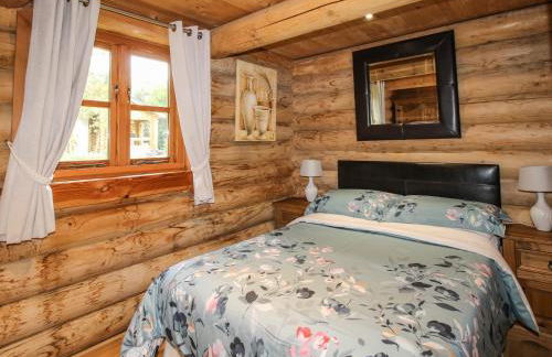 Brynallt Country Park - Foto 8