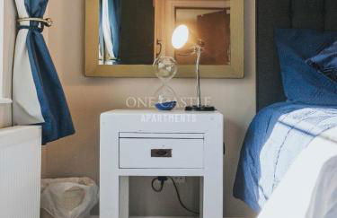 Exclusive Deals l Last-Minute Specials l Free Parking I Short term Booking l Garden I Sleeps Up to 6 l 3 Bed & 2 Bath I One Castle Apartments Short-lets and Serviced Accommodation - Photo 42