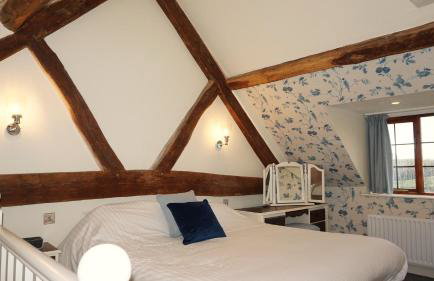 Wheat Cottage - 5* Cyfie Farm with private covered hot tub - Foto 6