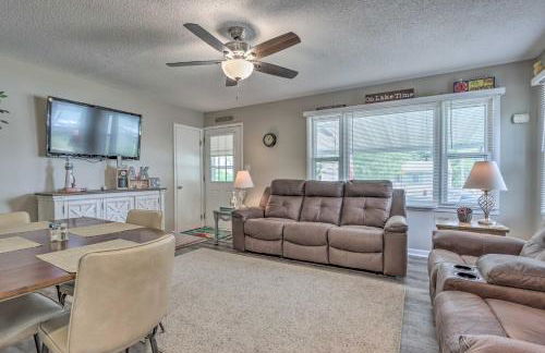 Steps to Lake Cheerful Camdenton Cottage! - Photo 3