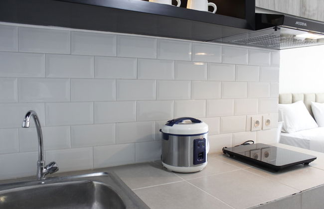 Gorgeous Studio at Mekarwangi Square Apartment with Mountain View - Foto 7