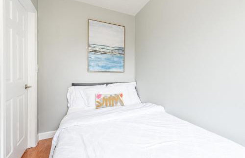 Stunning 3 Bed Fully Furnished Apt - Foto 9