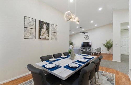 Bold Blue Retreat in Henderson - Foto 13