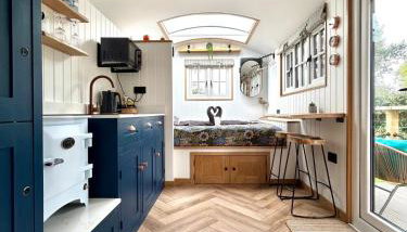 Luxury Shepherds Hut With Wood Fired Hot Tub - Foto 1