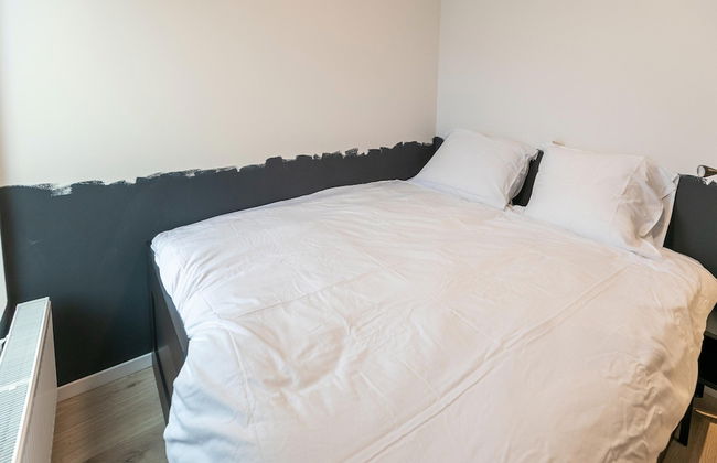 Duplex Apartment in the Shopping Street of Maasmechelen - Foto 13