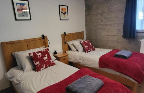 Plein Soleil 3 bedroom apartment with stunning mountain views - Photo 18