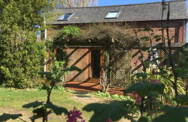 Ralph's Barn - Photo 2