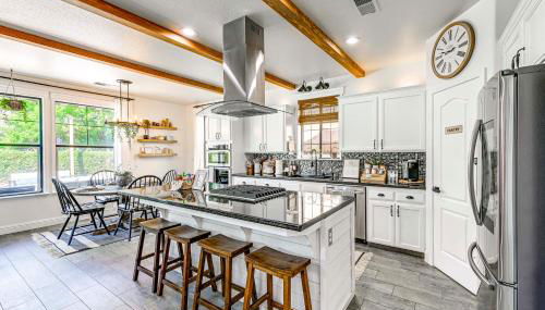 Enchanting Clovis Haven with Hot Tub and Private Pool! - Photo 5