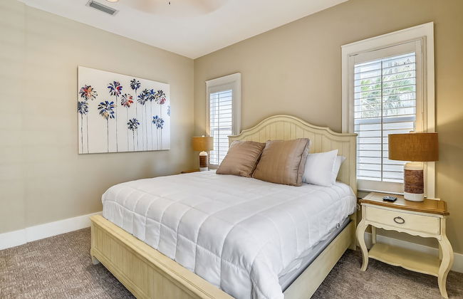 Paradise Pointe - Gorgeous 4 BR home with pool by RedAwning - Foto 4