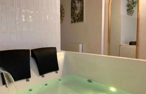 Bali Serenity Balnéo et lit rond - Foto 8