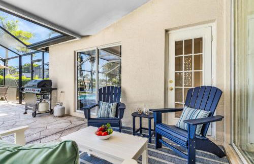 Lazy days and lake views. Beautiful Naples pool home - Foto 34